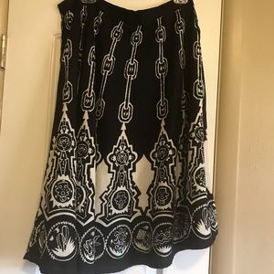 Cotton Skirt Black & Cream Size XL